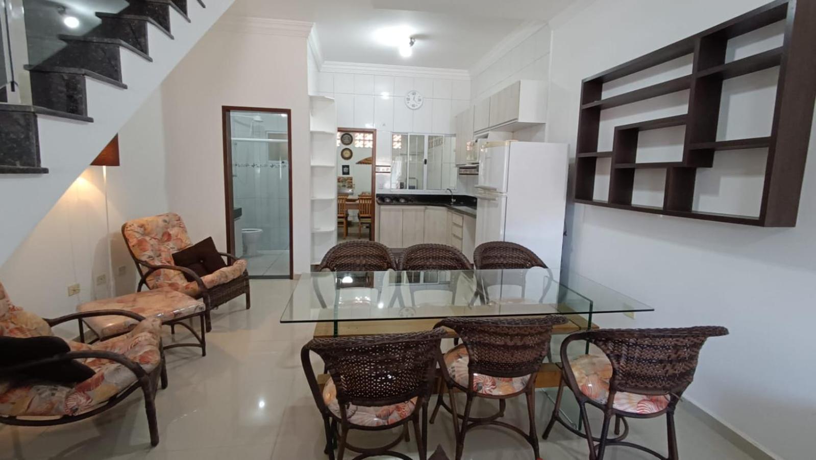 Casa Caragua Sobrado Com 2 Suites كاراغواتاتوبا المظهر الخارجي الصورة